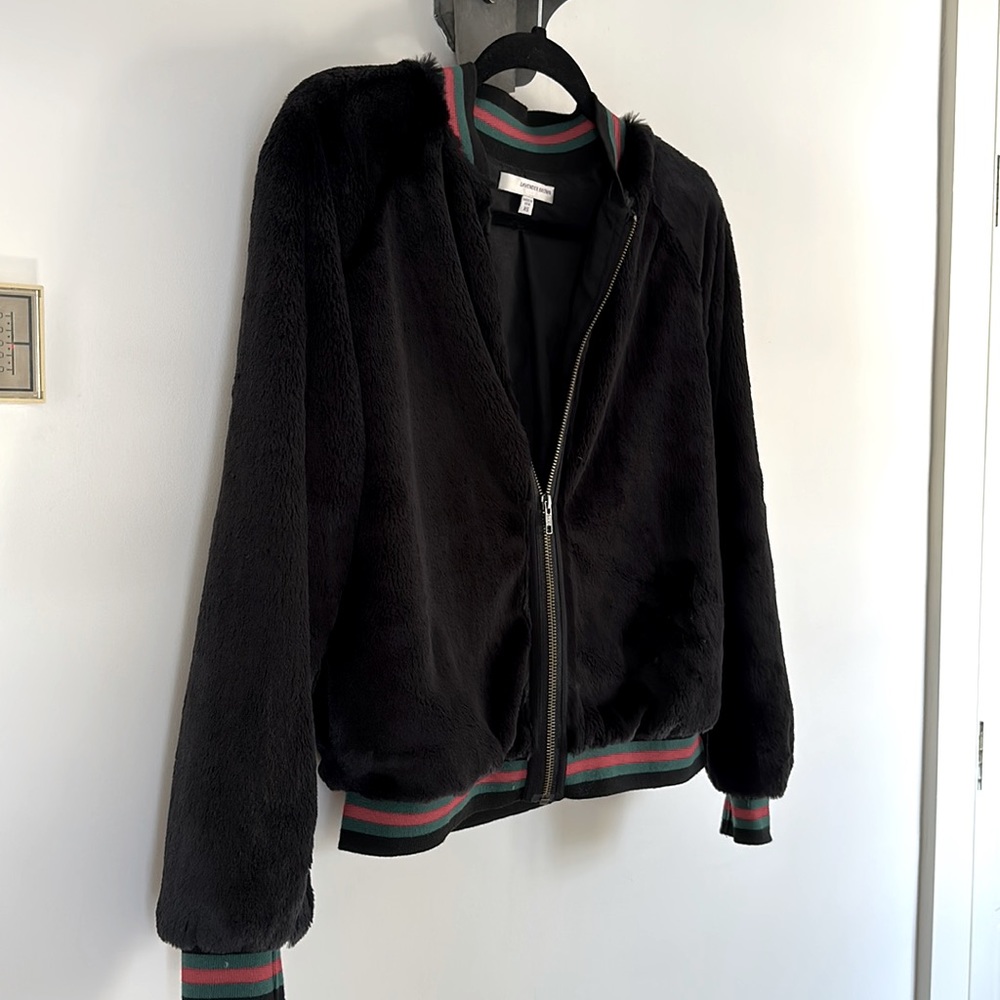 Gucci Looking jacket NOT real Gucci